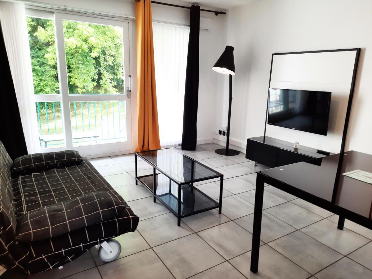 La Poterie - Appartement Avec Balcon Et Parking Prive Quimper Extérieur photo